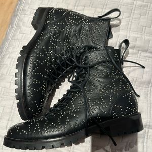 Jimmy Choo Cruz Flat Black Star Leather with Mini Studs Boots size 38,5
